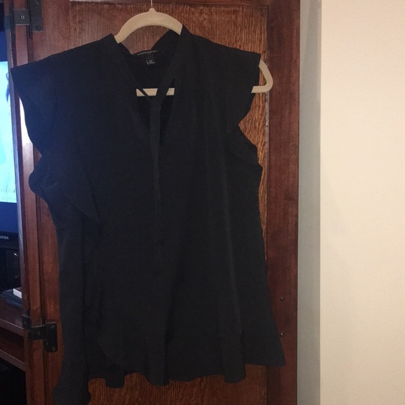 Banana Republic Tops - Banana Republic Sleeveless Top